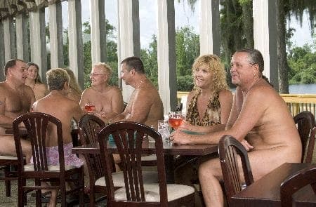 Naked vacation - dinning naked